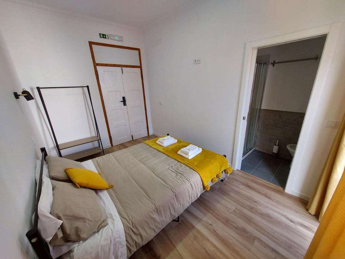 Wolley - Peniche Guesthouse 2 エクステリア 写真
